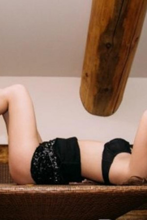 Индивидуалка Юля